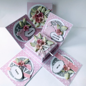 200,Exploding box z metryczką na narodziny