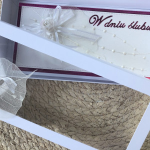 376,kartka na ślub z elementem lustrzanej czerwieni