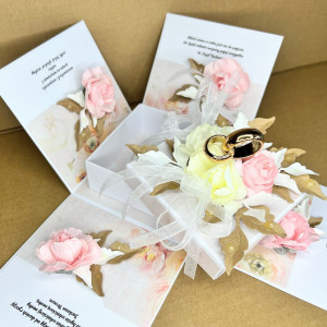 377, exploding box na ślub w komplecie z torebką.