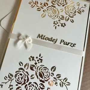 421,Kartka na ślub z elementem złota