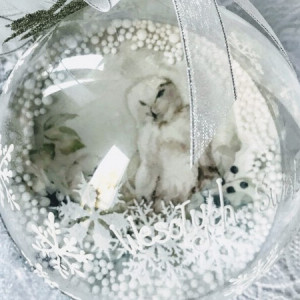 592,Bombka glamour na stojaku