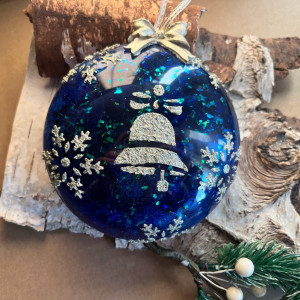 594,Bombka z efektem niebieskiej miki