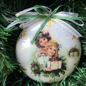 595,Bombka decoupage z dziećmi vintage