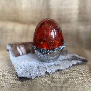 683,Jajo z efektem bursztynu