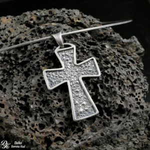 Argentum Crucis – srebrny krzyżyk