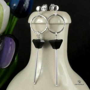 Awangardowy Czarny Spinel – kolczyki