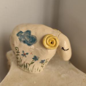 baranek ceramiczny 1 - rękodzieło na prezent handmade
