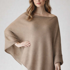 Beżowe poncho z jedwabnego moheru