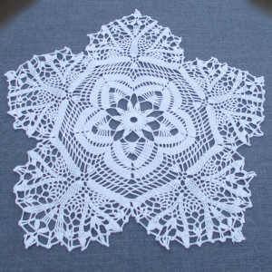 Biała serwetka 33cm