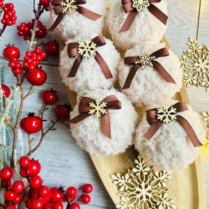 Bombki na choinkę beż