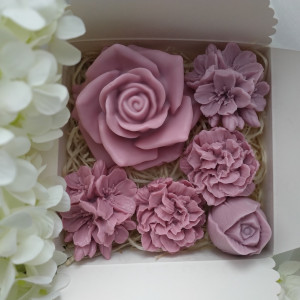 Box  La Vie Est Belle Dzień Kobiet