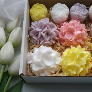 Box mydełek kwiatowych