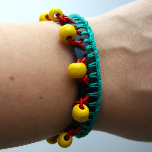 Bransoleta  DREWNO, KORDONEK i RZEMIEŃ dł. 19,5 cm