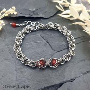 Bransoletka chainmaille - agat pomarańczowy