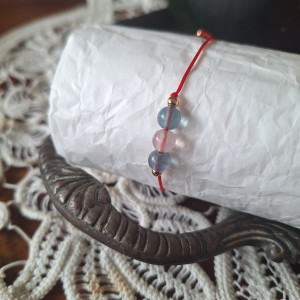 Bransoletka czerwony sznureczek fluoryt