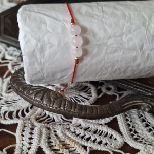 Bransoletka czerwony sznureczek kamień księżycowy