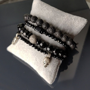 Bransoletka Na Sznurku Makrama Crystal Czarna Czaszki