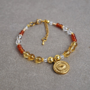 Bransoletka z cytrynu, kwarcu i karneolu z zawieszką słońce