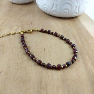Bransoletka z kamieni - granat 4