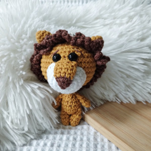 breloczek lew, lwiątko