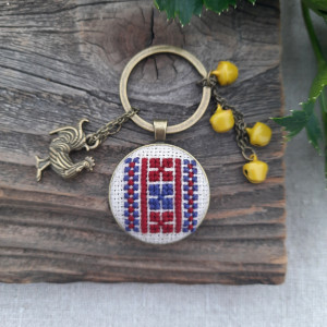Brelok z haftem łemkowskim III