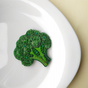 Broszka brokuły, broszka warzywa.