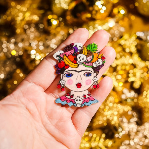 Broszka Frida owocowa