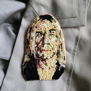 Broszka haftowana Iggy