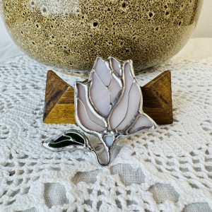 BROSZKA WITRAŻOWA KWIAT MAGNOLIA