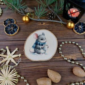 Brzozowa podkładka pod kubek, świąteczna zawieszka - zimowa myszka