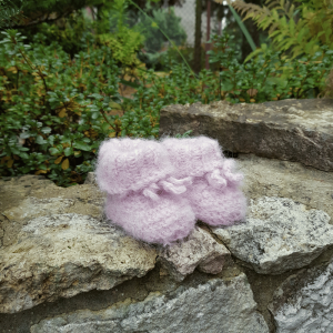 Buciki wyprawka dla noworodka, pudrowy róż alpaka/merynos