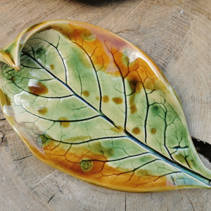 Ceramiczny talerzyk liść (c283)