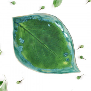 Ceramiczny talerzyk na biżuterię liść zielony