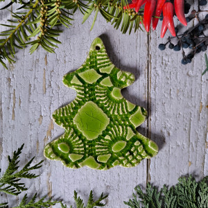 Choinka - duża zawieszka ceramiczna - jasna zieleń
