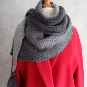 Chusta ombre ręcznie robiona na drutach