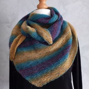 Chusta robiona na drutach Sabina