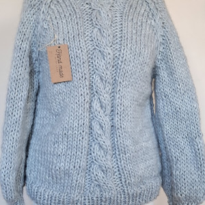 Ciepły sweter z wełny peruwianskiej. Handmade.