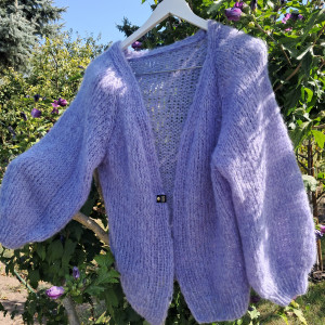 Cudny sweterek w kolorze wrzosu.Handmade.