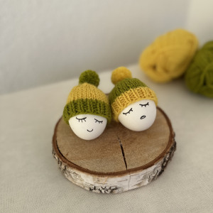 Czapeczki z pomponami na jajka wielkanocne (żół-lim) - zestaw 2 szt.