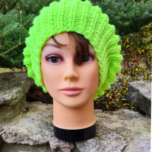 Czapka beanie neonowa