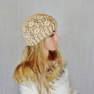 Czapka handmade beżowa