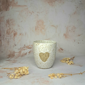 Czarka biała z sercem