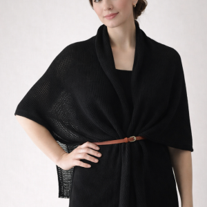 Czarna chusta z wełny merino – 100% handmade