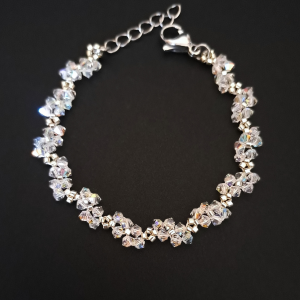 Delikatna Ślubna Bransoletka z Kryształków