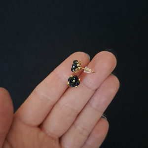 Delikatne Czarne Kolczyki Sztyfty - Turmalin