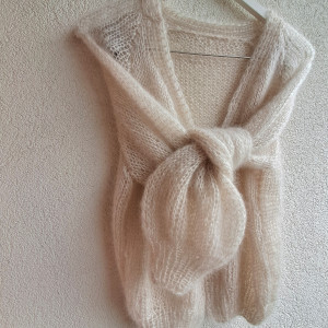 Delikatny kardigan moher z jedwabiem. Handmade.