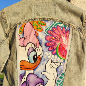 Disney ręcznie malowana kurtka jeansowa DAISY