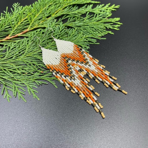 długie kolczyki etno kremowo - brązowe #1017