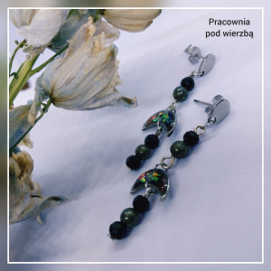 Długie kolczyki wiszące kosmos księżyc lunula kamienie stal malowane