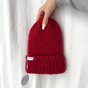 *dostępna od ręki* czapka Lily 100% wełna kolor - szkarłatna czerwień